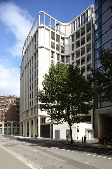 ConceptWall 50 Aluminium Façades and ConceptSystem 77 Aluminium Windows - Cleland House located in London, United Kingdom