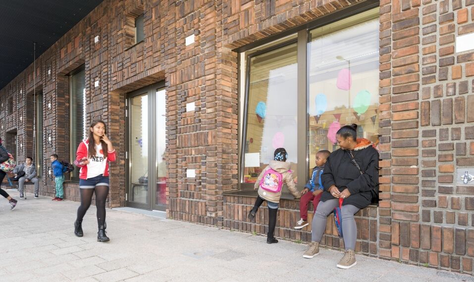 ConceptWall 50 Aluminium Façades, ConceptSystem 77 Aluminium Windows and CS 77 Hidden Vent Aluminium Windows - Brede school Houthaven located in Amsterdam, The Netherlands