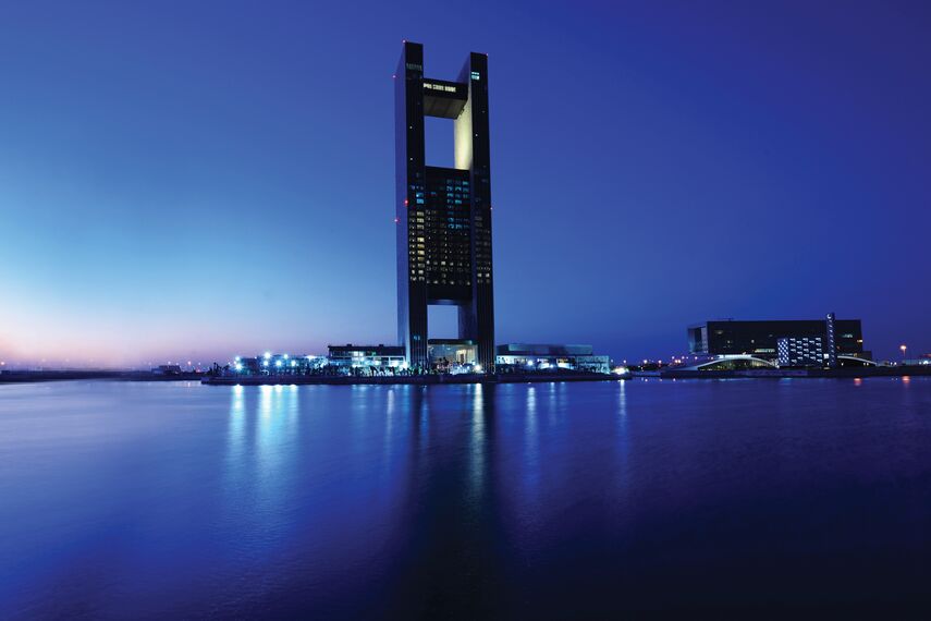 CP 96 Aluminium Sliding & Folding Doors and CS 77 Fire Proof Aluminium Doors - Four Seasons Hotel located in Manama, Bahrain