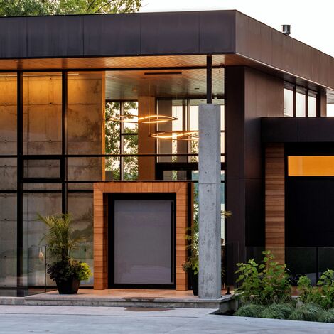 Front view of South Water Flats mansion in Canada.