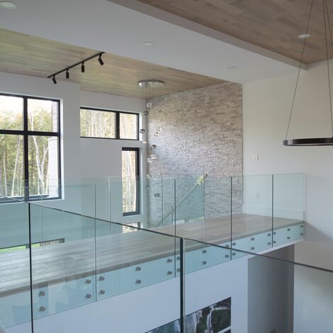 ConceptWall 50 Aluminium Façades and ConceptSystem 77 Aluminium Windows - Forest View Residence located inCanada