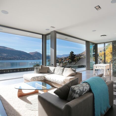 ConceptFolding 77 Aluminium Sliding & Folding Doors and ConceptSystem 77 Aluminium Windows - Lake Wakatipu House located in Otago, New Zealand