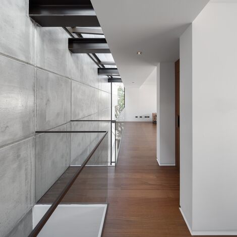 ConceptWall 50 Aluminium Façades, CP 50 Aluminium Sliding & Folding Doors and ConceptRoof 120 Aluminium Conservatories - Bio-inspired Private House located in Lisbon, Portugal