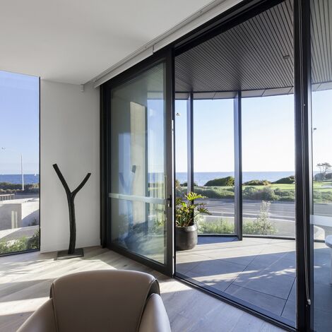 ConceptPatio 130 Aluminium Sliding & Folding Doors, ConceptWall 50 Aluminium Façades, SlimLine 68 Aluminium Windows and ConceptSystem 77 Aluminium Doors - The Esplanade located in Brighton, Australia