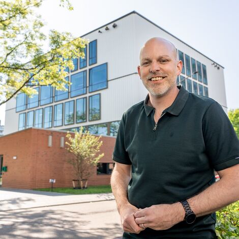 SlimLine 38 Aluminium Windows, MasterLine 8 Aluminium Windows, HiFinity Aluminium Sliding & Folding Doors, SlimLine 38 Cubic Aluminium Windows and MasterLine 8 Ventilation Vent Aluminium Windows - GGD Gelderland-Zuid located in Nijmegen, The Netherlands