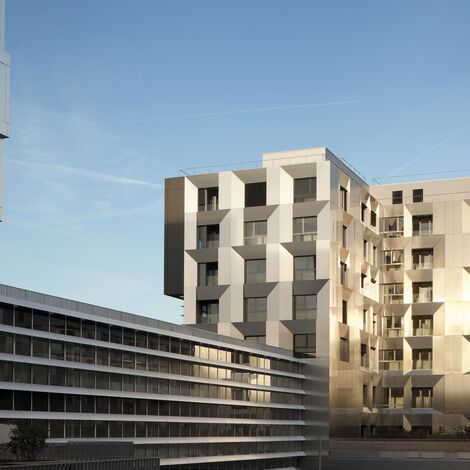 XS 68 Aluminium Windows and ConceptFolding 77 Aluminium Sliding & Folding Doors - Apartmentcomplex Macdonald warehouse - Lot N5 and S6 located in Paris, France