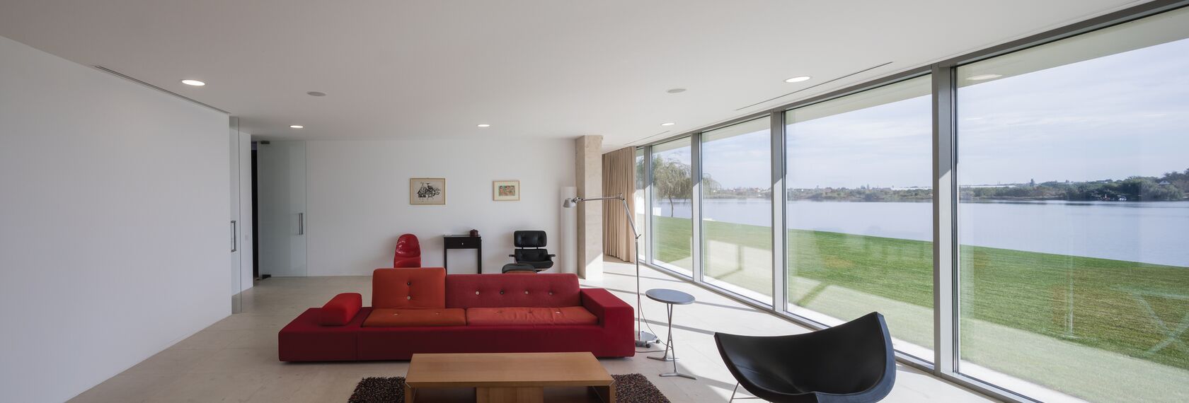 ConceptPatio 130 Aluminium Sliding & Folding Doors, ConceptSystem 77 Aluminium Windows, ConceptSystem 77 Aluminium Doors and ConceptWall 50 Aluminium Façades - Villa Buftea Residence located in Buftea, Romania