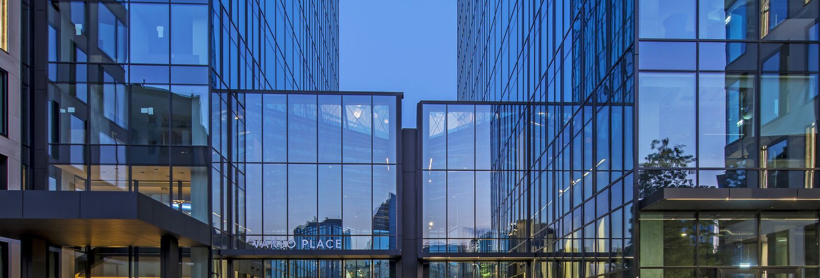 ConceptWall 50 Aluminium Façades, MasterLine 8 Aluminium Windows, CW 50-HI Aluminium Façades, CW 50-SC Aluminium Façades, MasterLine 8 Standard Aluminium Windows and MasterLine 8 Aluminium Windows - Varso 1 & 2 located in Warsaw, Poland