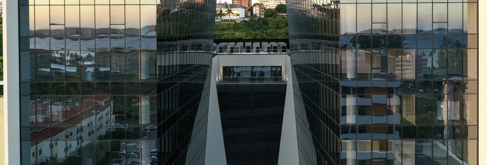 ConceptWall 50 Aluminium Façades - Energy Towers located in Maputo, Moçambique