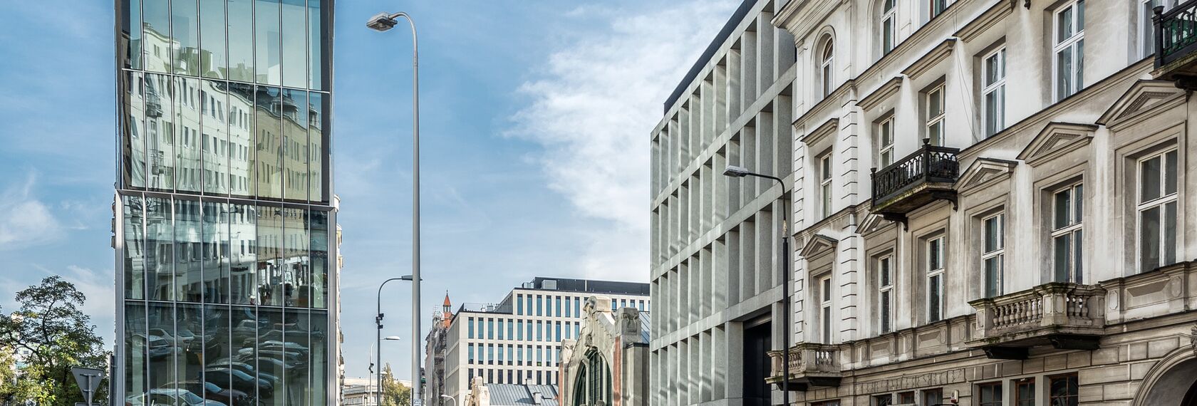 CW 50-HI Aluminium Façades - The Nest located in Warsaw, Poland
