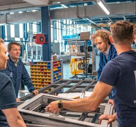 New Reynaers Aluminium colleagues following a basic system training.