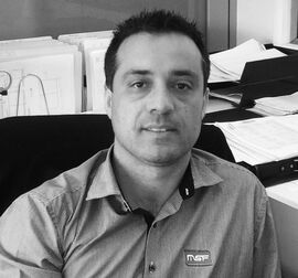 CW 50-HI Aluminium Façades - College/University Thomas Carr College Year 7 and 8 Centre located in Melbourne, Australia