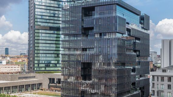 ConceptWall 60 Aluminium Façades, HiFinity Aluminium Sliding & Folding Doors and ConceptSystem 68 Aluminium Doors - Apartmentcomplex Now Bomonti located in Istanbul, Turkey