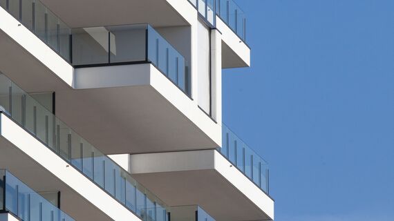 ConceptSystem 77 Aluminium Windows and ConceptWall 50 Aluminium Façades - Baelskaai 12 (Oosteroever) located in Oostende, Belgium