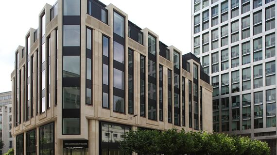 ConceptWall 50 Aluminium Façades - Office building 1 Aldermanbury Square located in London, United Kingdom