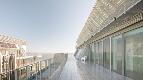 HiFinity Aluminium Sliding & Folding Doors, ConceptSystem 59Pa Aluminium Doors, ConceptWall 50 Aluminium Façades and SlimLine 38 Ferro Aluminium Windows - Apartmentcomplex Prata Riverside village located in Lisbon, Portugal