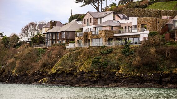 Salcombe Cliff located inUnited Kingdom