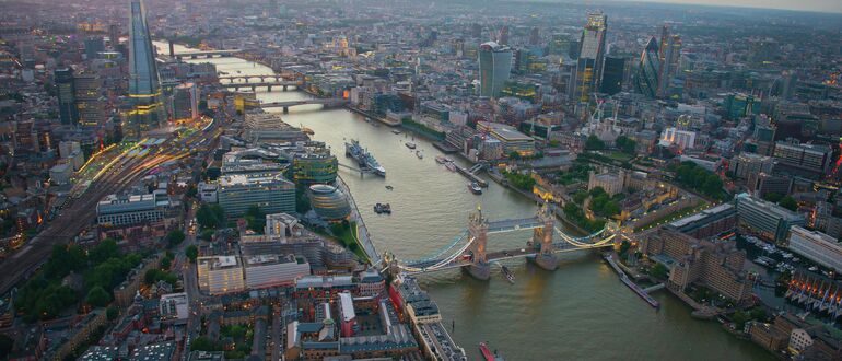 ConceptSystem 68 Aluminium Windows, ConceptWall 60 Aluminium Façades, ConceptPatio 130 Aluminium Sliding & Folding Doors, ConceptSystem 77 Aluminium Windows, ConceptSystem 77 Aluminium Doors and ConceptWall 50 Aluminium Façades - One Tower Bridge located in London, United Kingdom